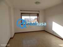 Apartamento T1 Santa Marinha Vila Nova de Gaia Retoma de banco