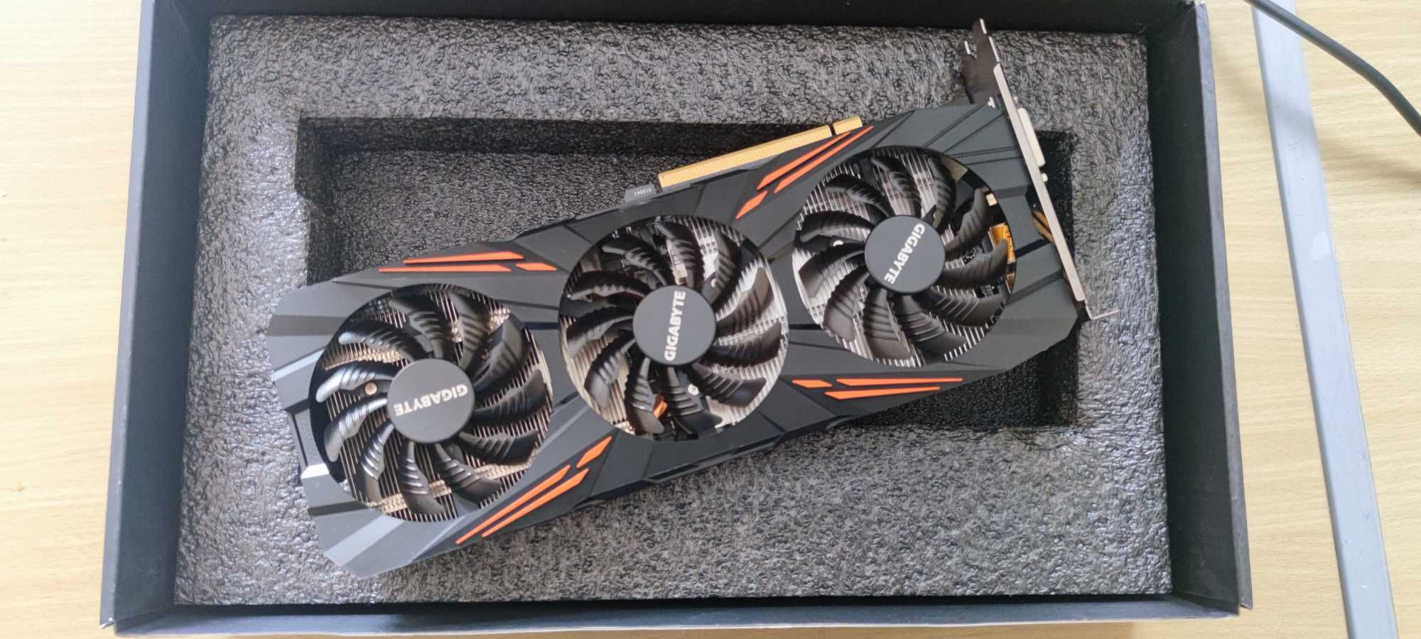 Karta graficzna GIGABYTE GEFORCE GTX 1070 8 GB