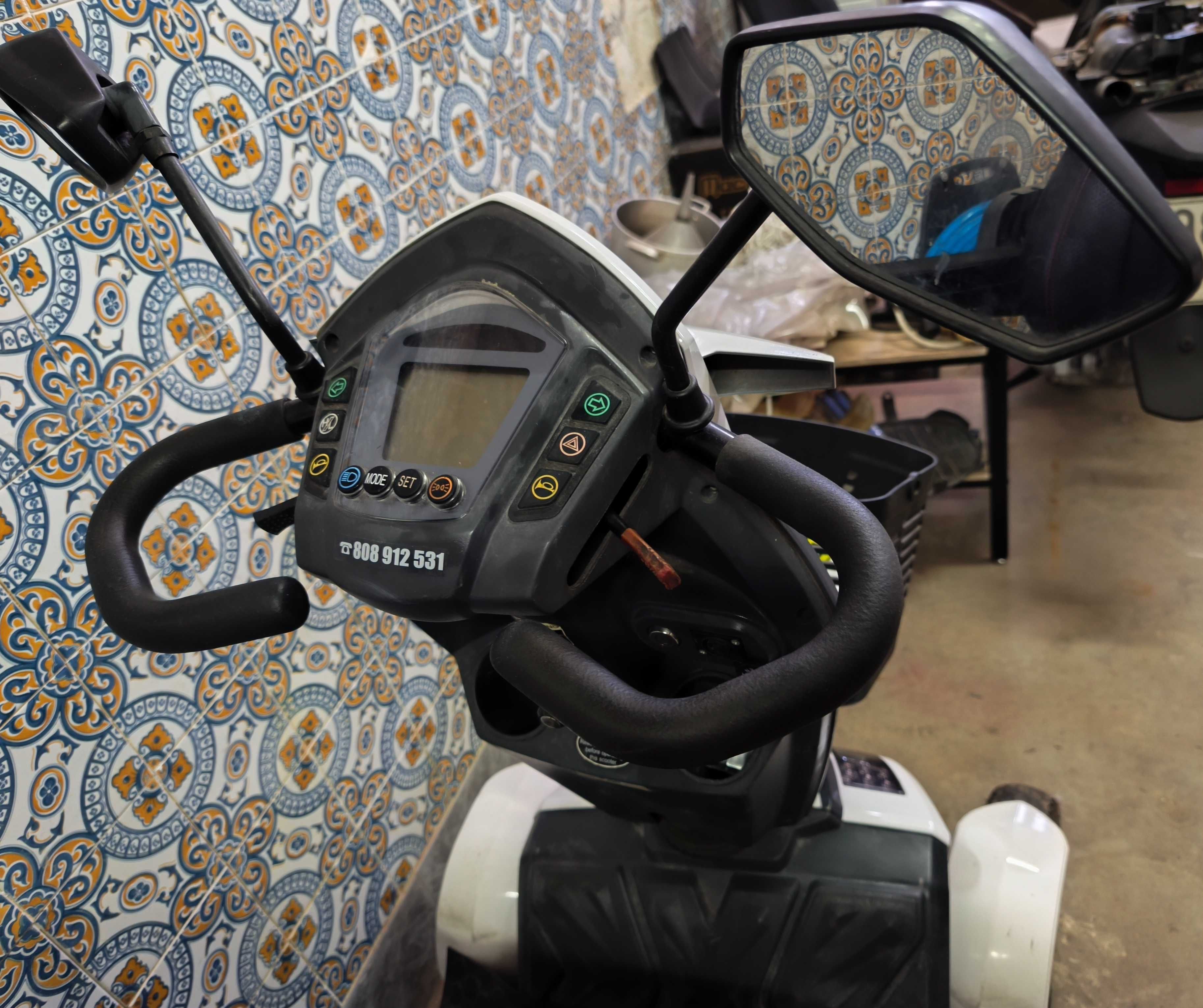 Scooter mobilidade reduzida