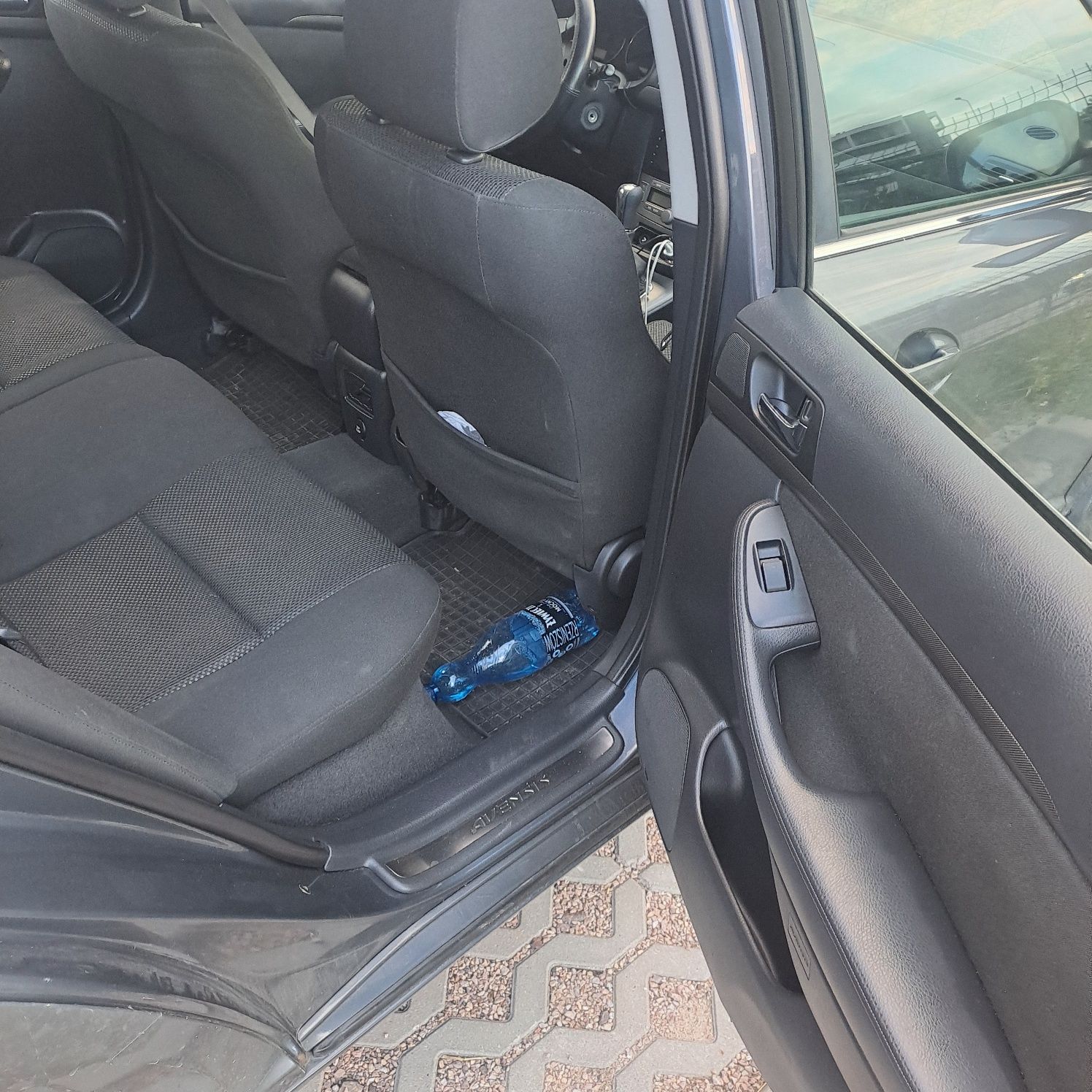 Toyota Avensis 2005