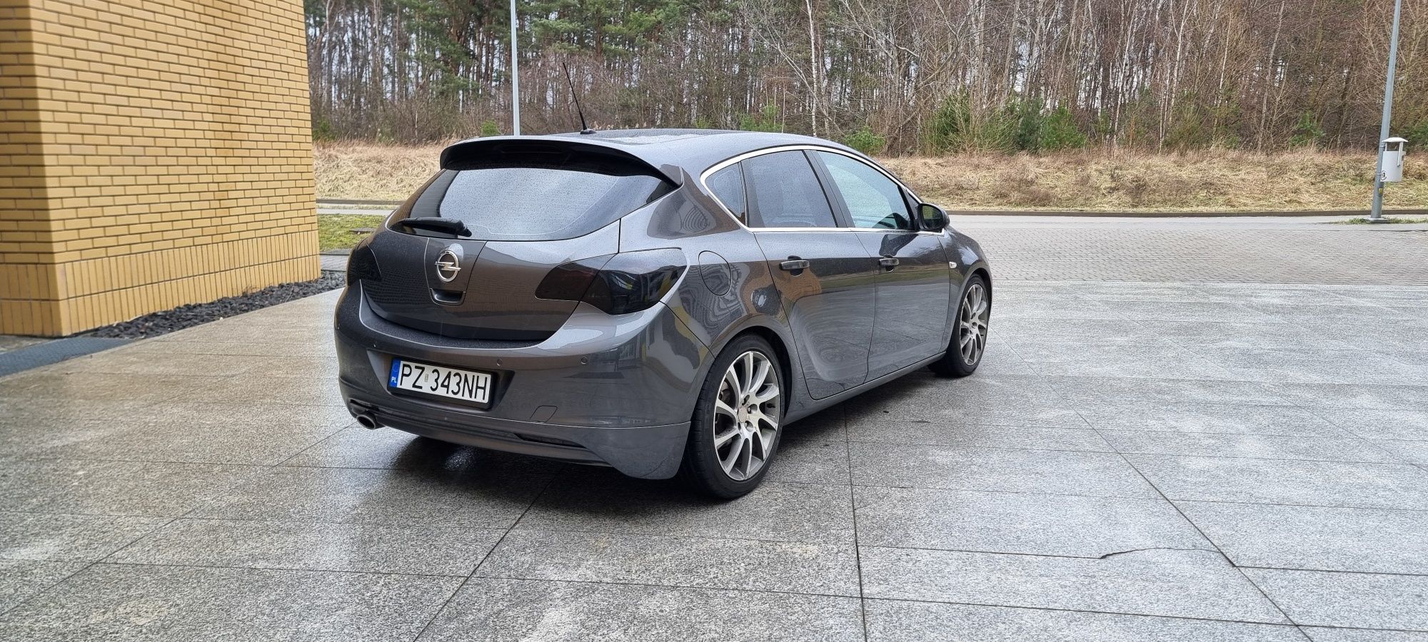 Opel Astra j IV 2010r cosmo 1.4 turbo 176 hp. Zadbana bez wkładu!