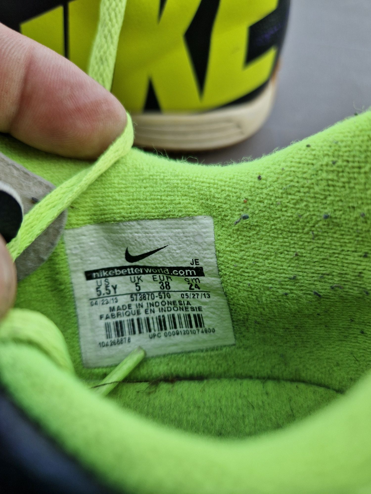Halówki nike Mercurial r 38 .