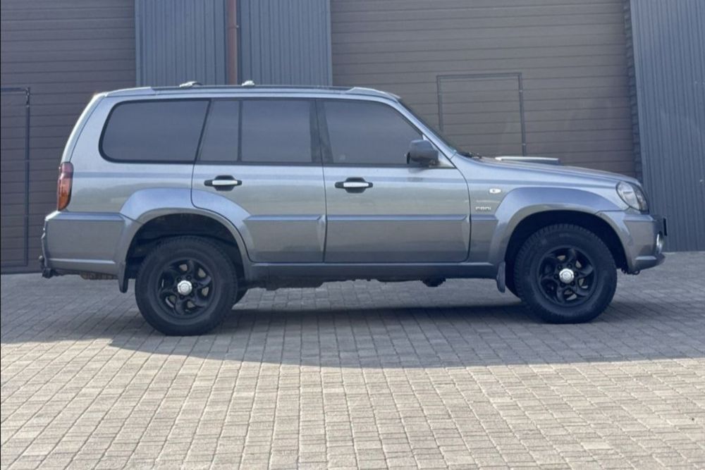 Hyundai Terracan (Хендай Терракан) 2.9 CRDi MT 4WD