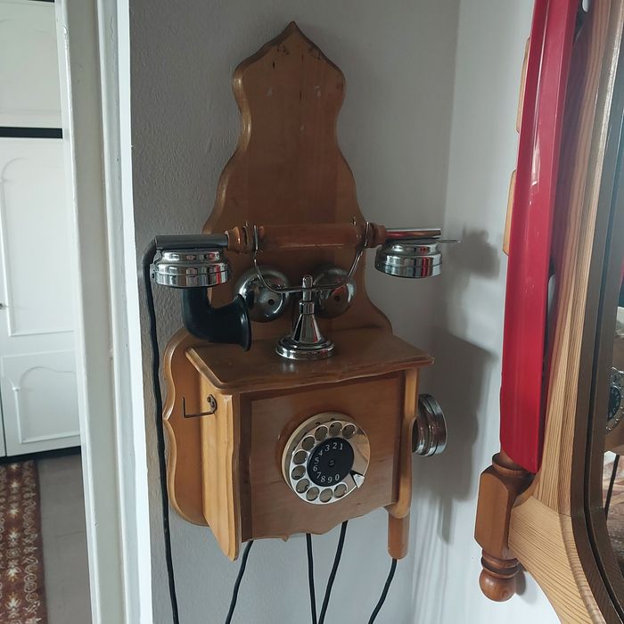 Telefon drewniany Baron  Prl Antyk