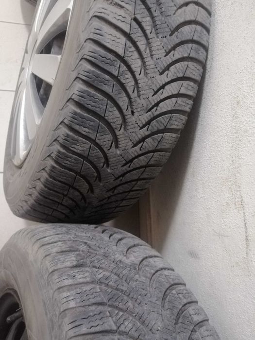 Felgi stalowe R16 koła opony zimowe 205/60 R16