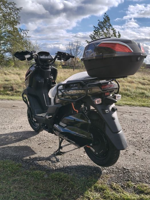 Електроскутер Corso Black Fury 2800W 40AH літій залізо фосфат