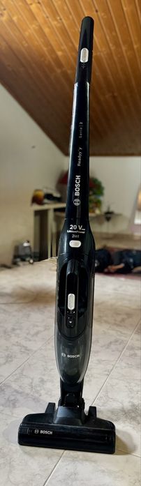Aspirador Vertical BOSCH BCHF220B