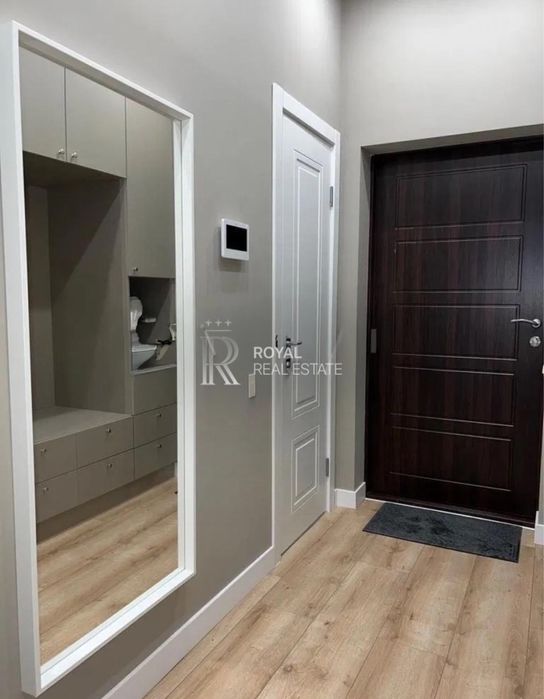 Оренда 3-х квартиры Лейпцизька 13А