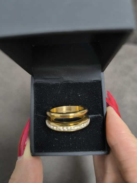 Стильна каблучка Dyrberg/Kern – Tiva Rosegold Crystal.