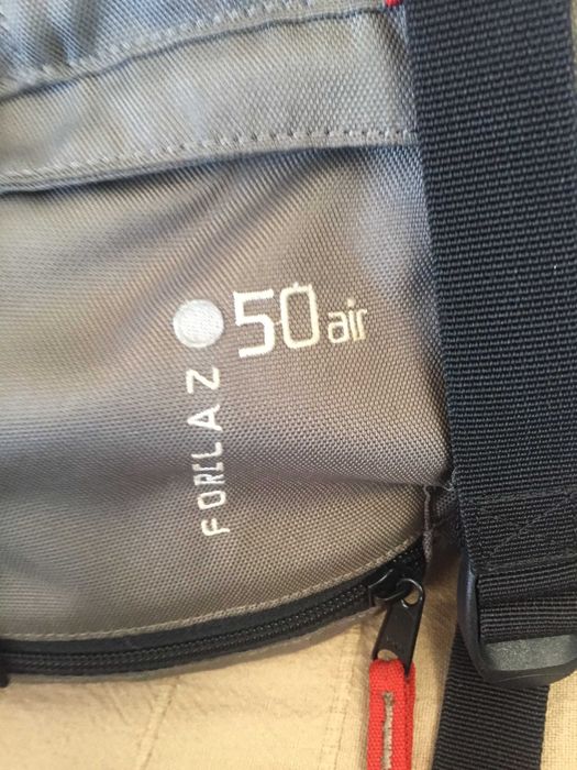 Mochila Forilaz Air. 50Lt. Capa Proteção. Impermeável.Para viajar leve