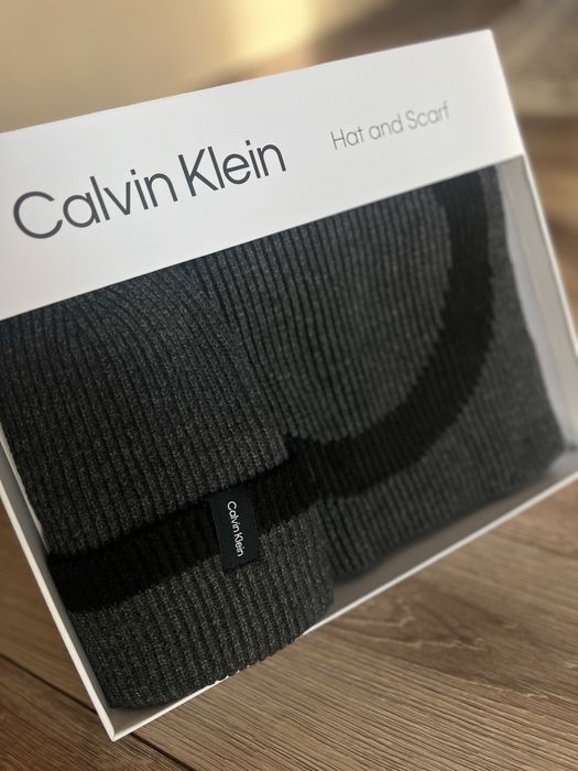 Набір Calvin klein чоловічий шарф шапка