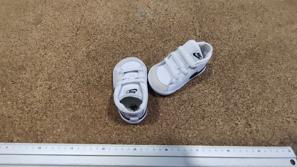 roupa de marca como nova menina 8 a 12 meses