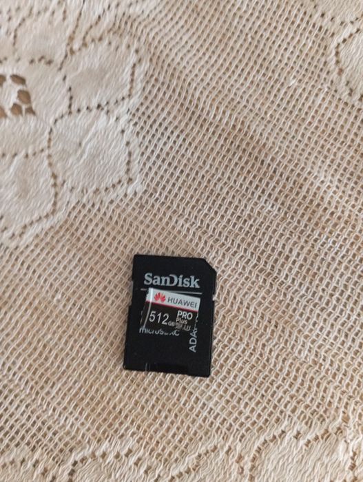 Cartão memória semi novo Huawei pro plus 3 512gb