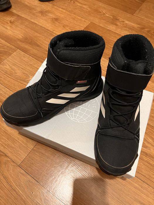 Оригинальный  ботинки adidas