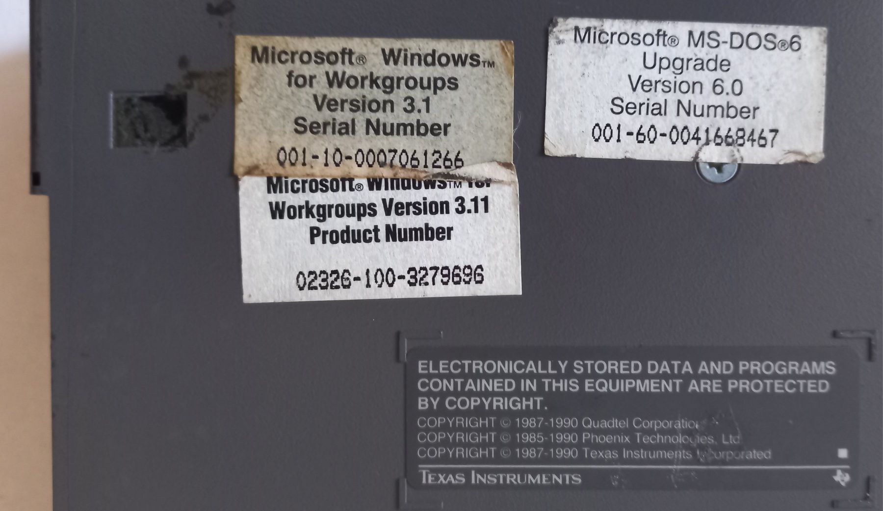 Portátil Texas Instruments Travel Mate 300