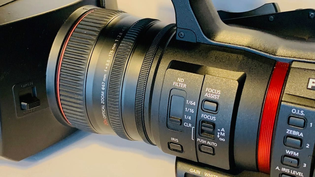 PANASONIC AG-CX350E - Profesjonalna kamera cyfrowa 4K - jak NOWA!