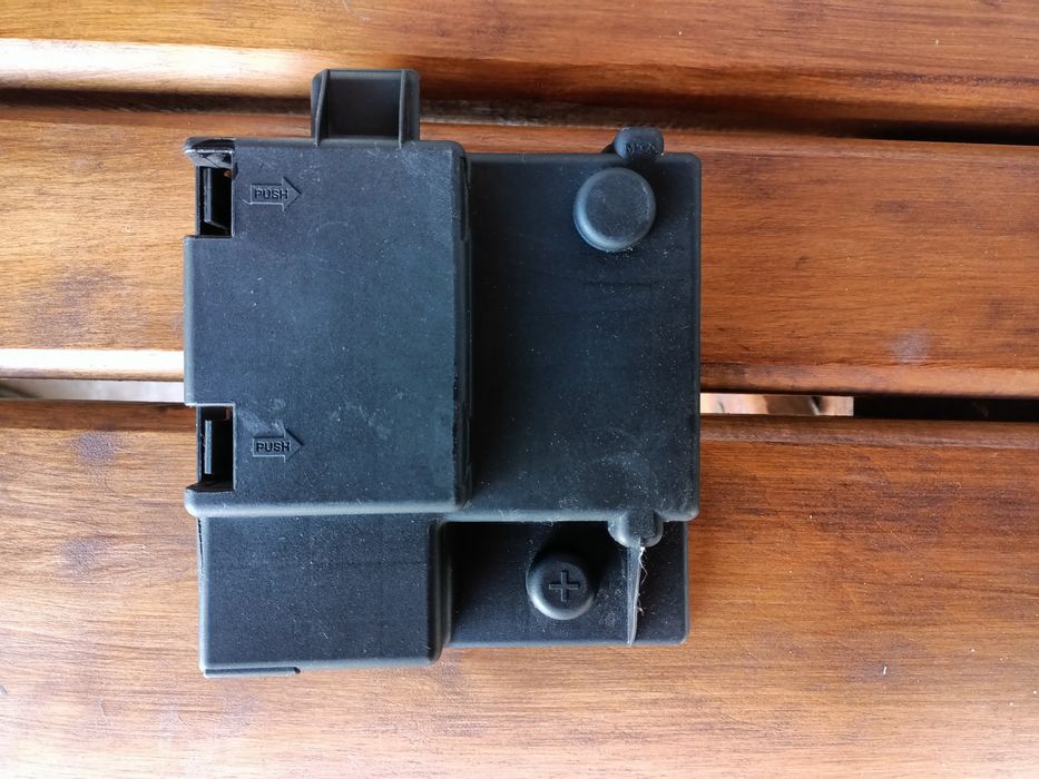 Pokrywa/Zaślepka Klem Akumulatora Alfa Romeo 146/159 166 Brera