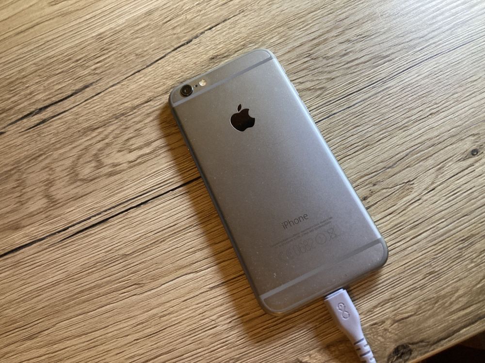 Iphone 6 64gb wersja oprogarowania 12.5.7