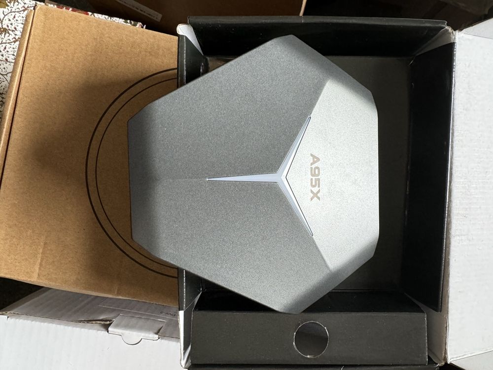 TV Box odtwarzacz multimedialny A95X F4