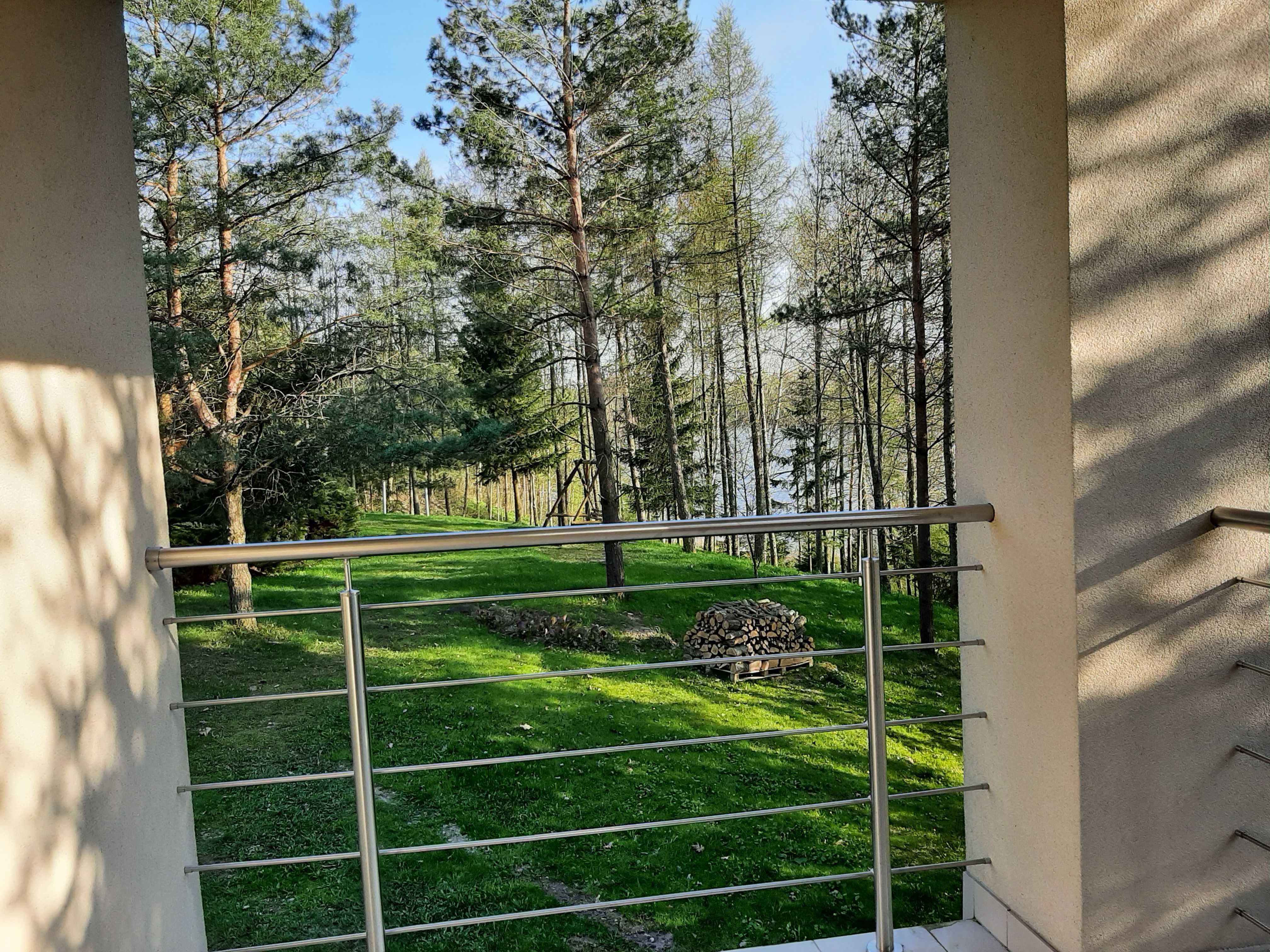 Dom nad jeziorem do wynajęcia