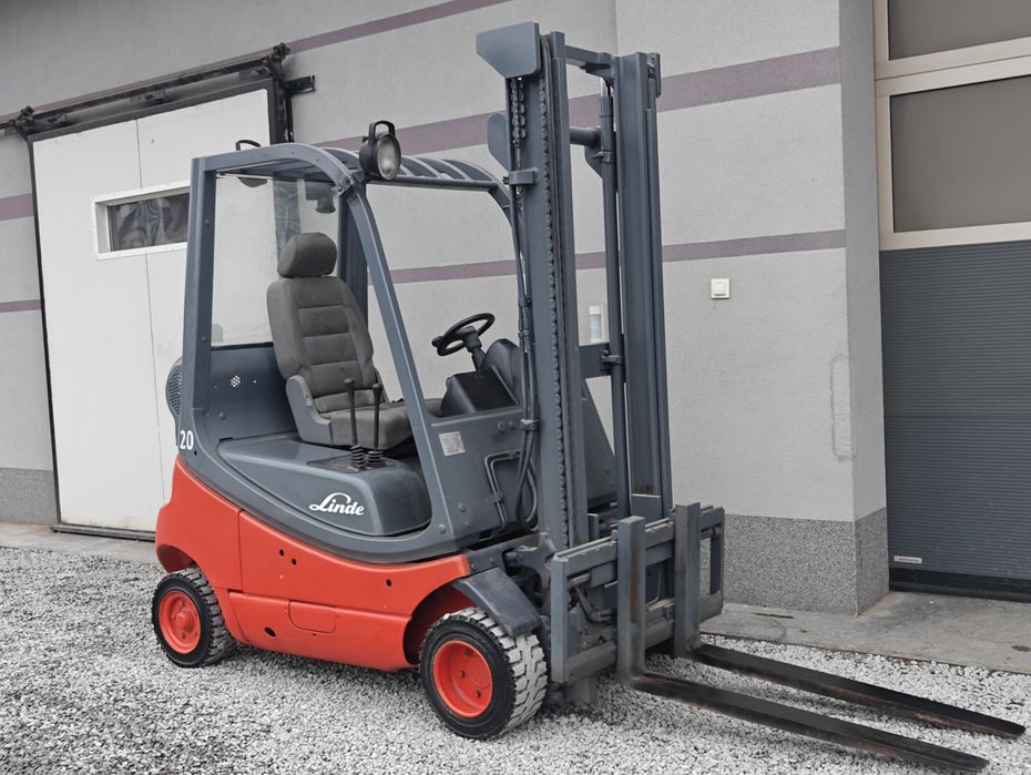 Wózek Linde H20D-03 2T Diesel   Przebieg 10 tys mtg Przesuw boczny