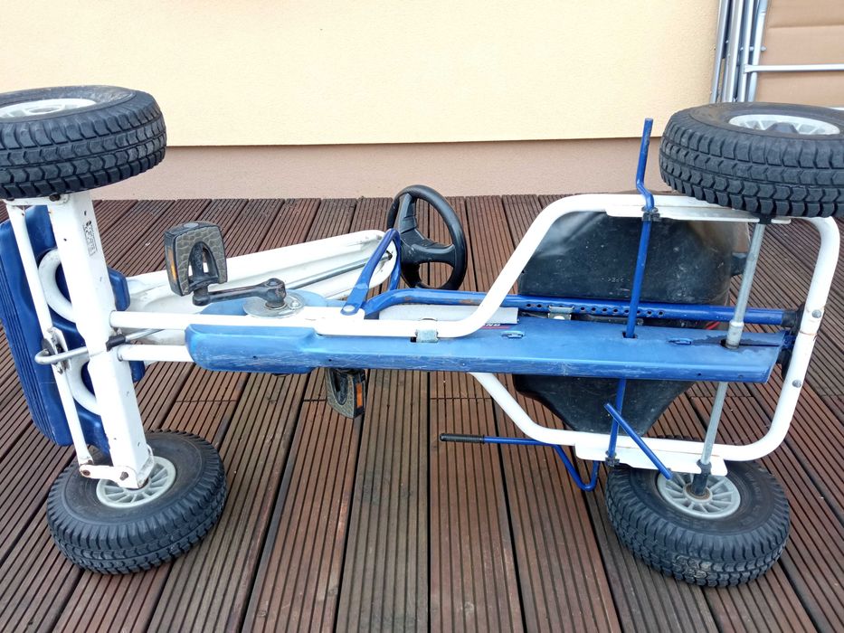 Gokart na pedała PUKY F600 L, regulowany fotel, wolne koło