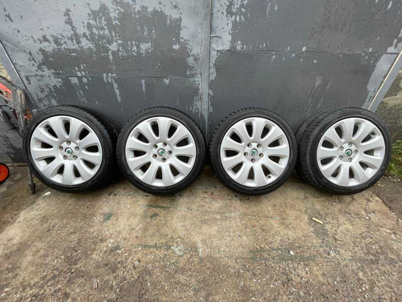 Продам колеса диски резина R17 5*112 225/45/R17 Skoda Volkswagen Audi