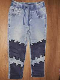 Ocieplane, elastyczne dżinsy / jeansy / wygodne / r. 92