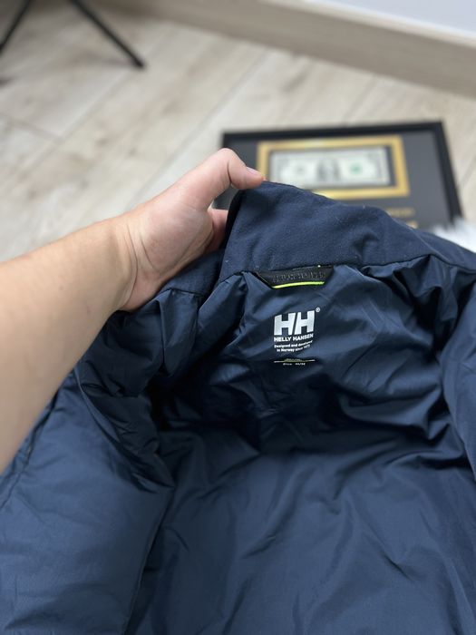 Микропуховик Куртка Helly Hansen Insulator Primaloft натуральный пух M