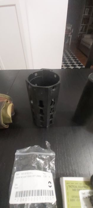 vários materias de airsoft