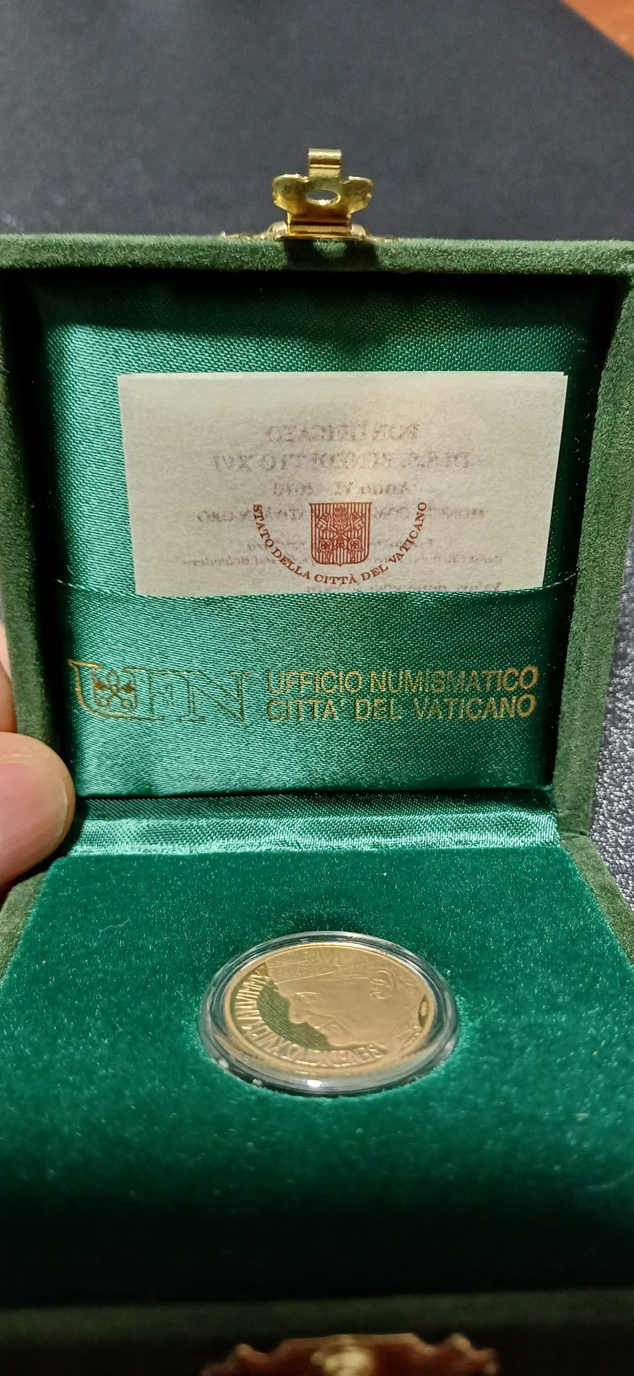 Moeda  Vaticano 2010 OURO Bento XVI