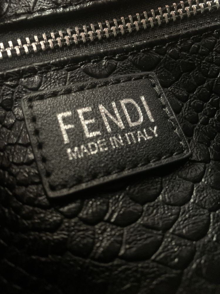 Fendi peekaboo mini