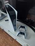Playstation 5 Ps5 Digital z dwoma padami