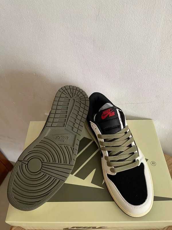 Jordan 1 Retro Low OG SP Travis Scott Olive  R.39
