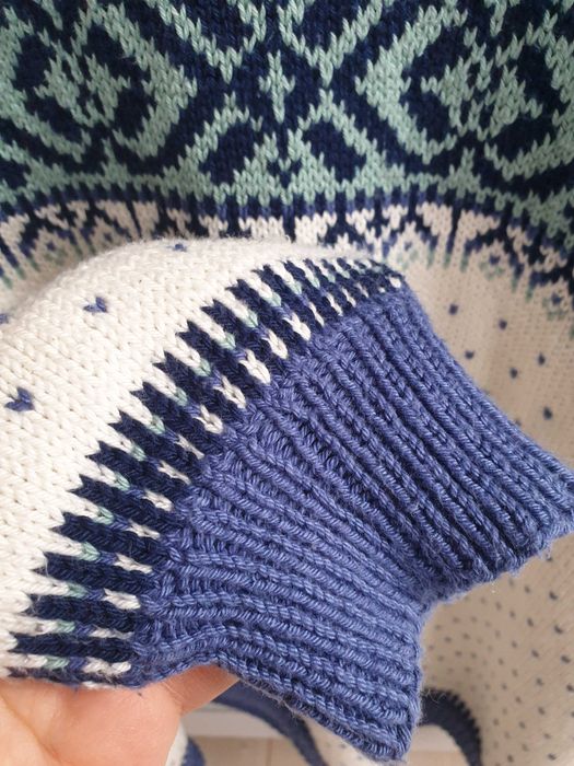 Biały sweter handmade norweski wzór 40 42 oversize