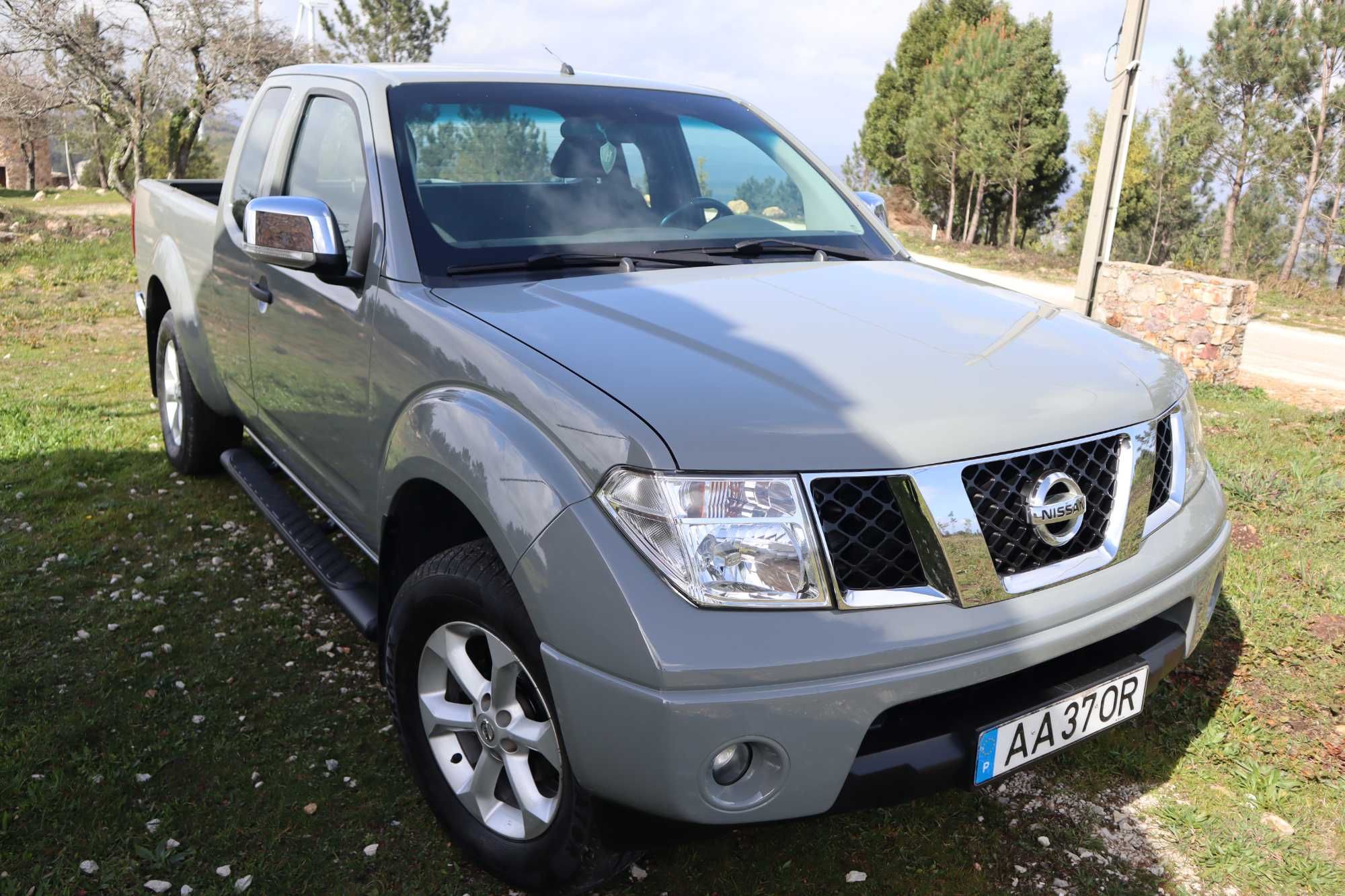 NISSAN NAVARRA 2.5 DCI COMERCIAL