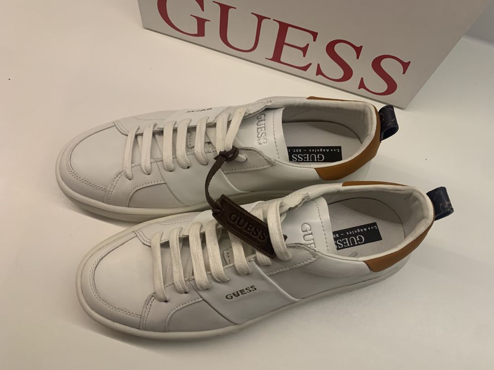 Buty Guess 42 verona