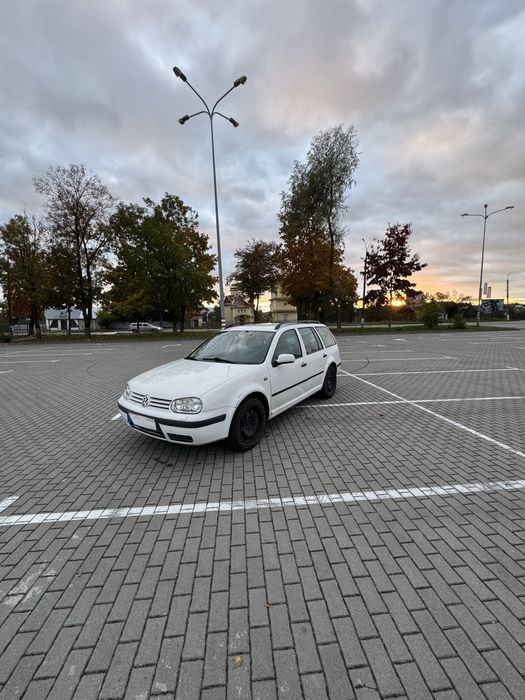 Volkswagen Golf IV (2000), 1.6