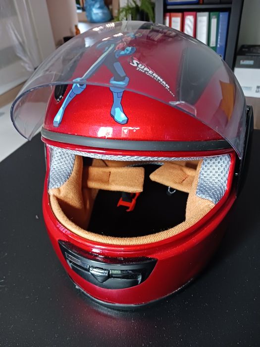 Kask dzieciecy rozm. S na skuter/quad.