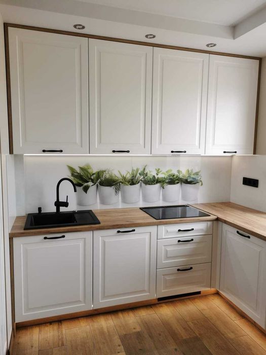 Meble na Wymiar,  Kuchnie na wymiar,  Szafy, Garderoby, Darmowy Pomiar