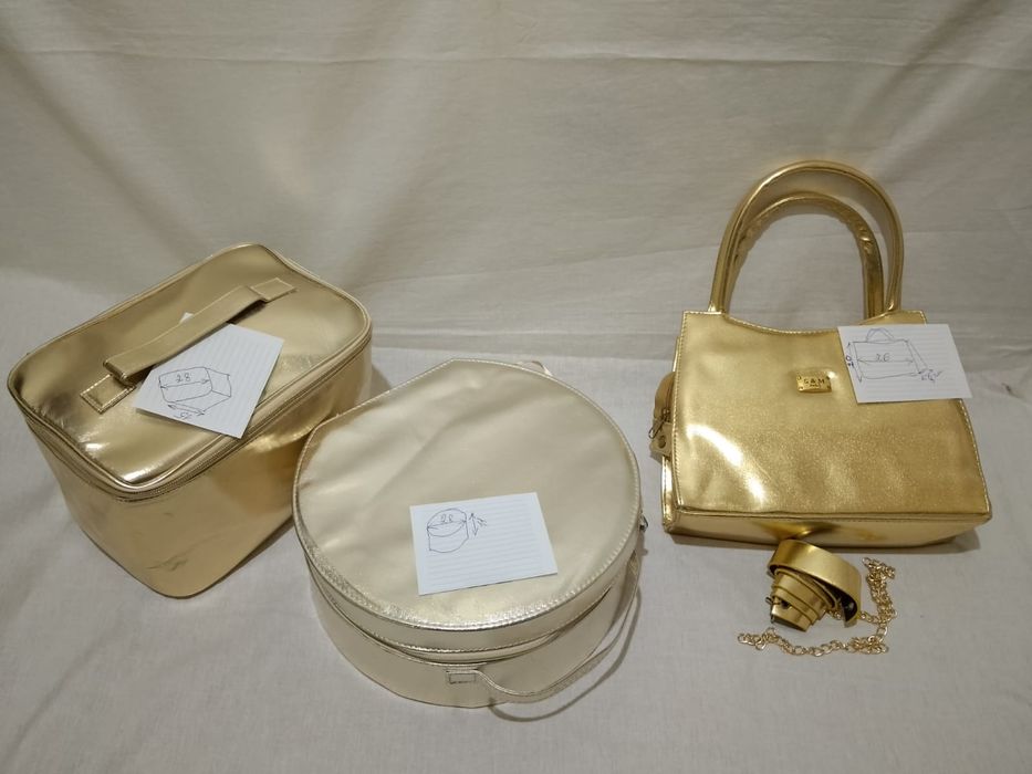 Сумка золотая с длинной ручкойй