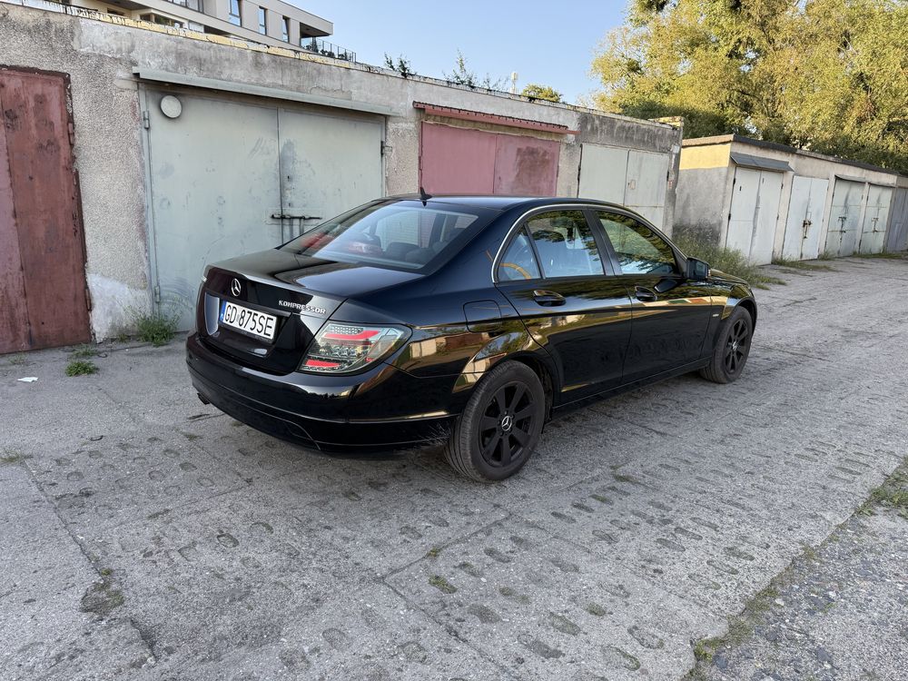 Mercedes W204 C-klassa 1.6Kompresor 2009r LPG stan BDB Automat