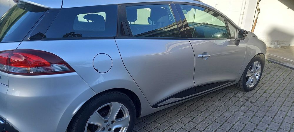 Carro em excelente estado