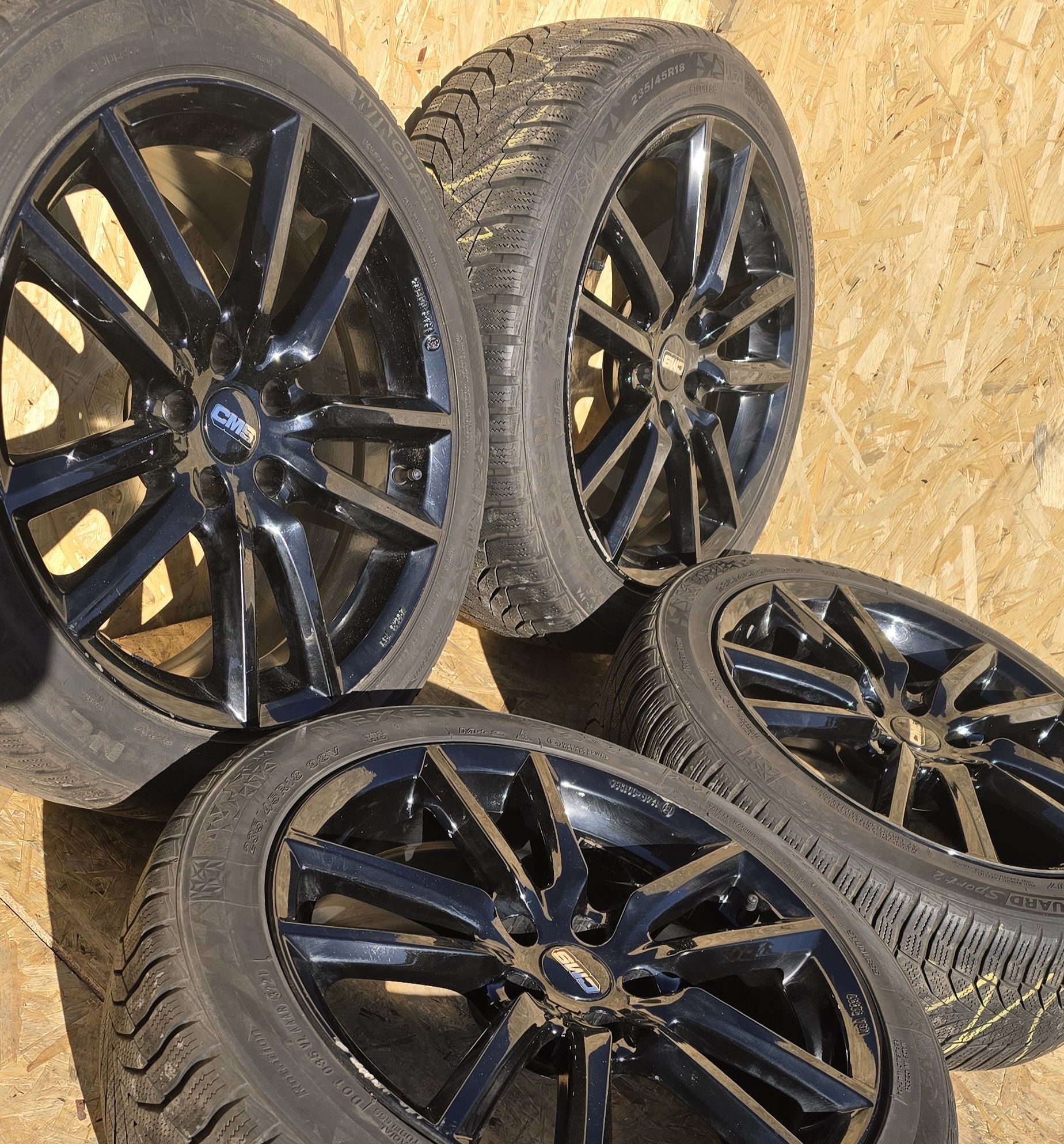 4x Koła 235 45 R18 Felgi CMS 5x112 ET39 8Jx18