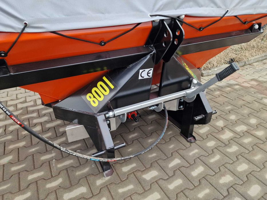 Rozsiewacz dwutalerzowy DEMAROL rozsiewacze 400/600/800/1000/1200