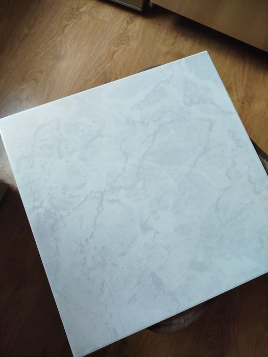 Płytki podłogowe 33x33