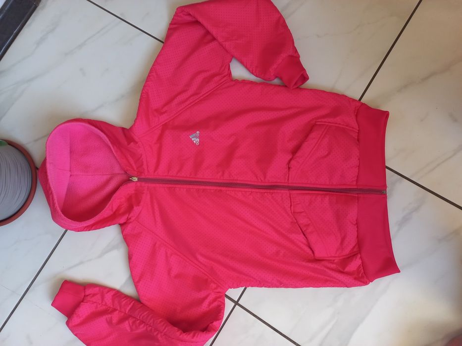 Куртка Adidas.S-ка
