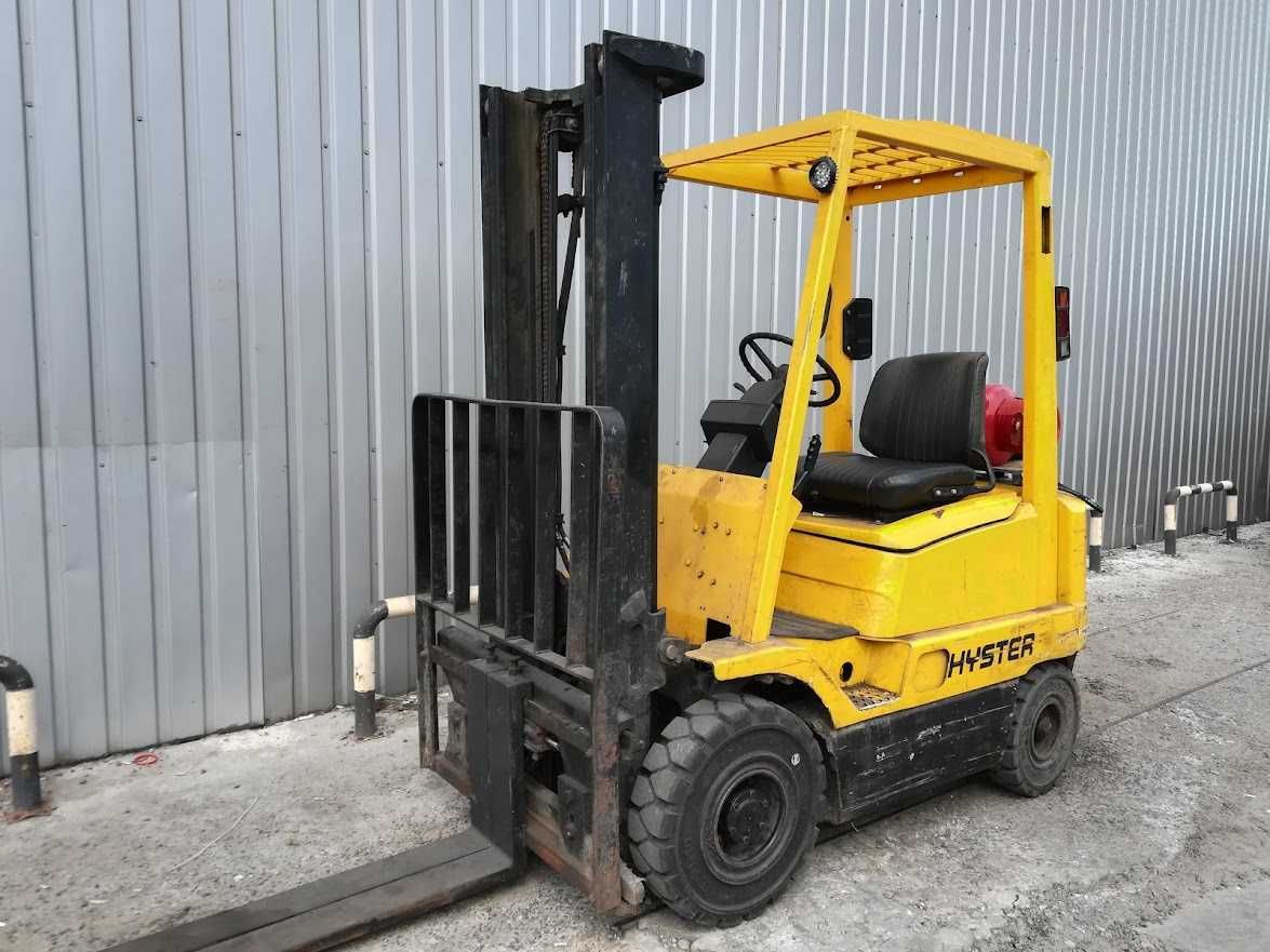 Погрузчик HYSTER 1,5 т., 3,3 м., ГАЗ, кара