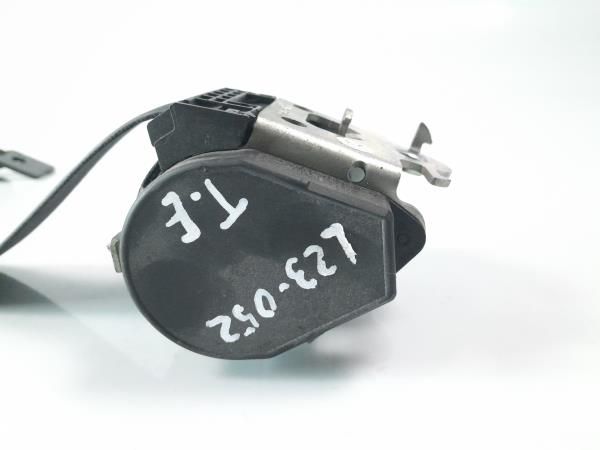 Cinto trás esquerdo RENAULT Megane III Grandtour (KZ0/1)