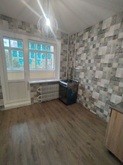 2К! Затишна та тепла квартира на Озерній поруч з озером!